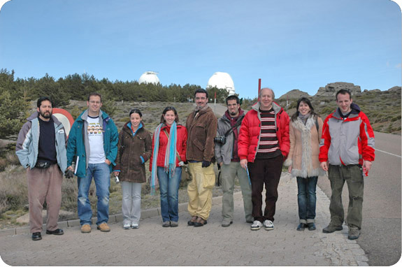 Academia de Calar Alto: grupo POPIA y cúpulas del observatorio